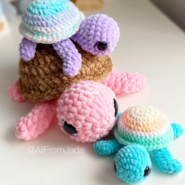 all from jade - no sew turtle.PNG