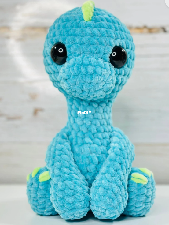 hannergurumi - pato the apatosaurus.PNG