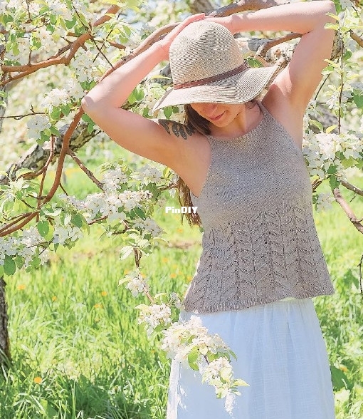 Lovely Lace Knits-Gabrielle Vezina-185.jpg