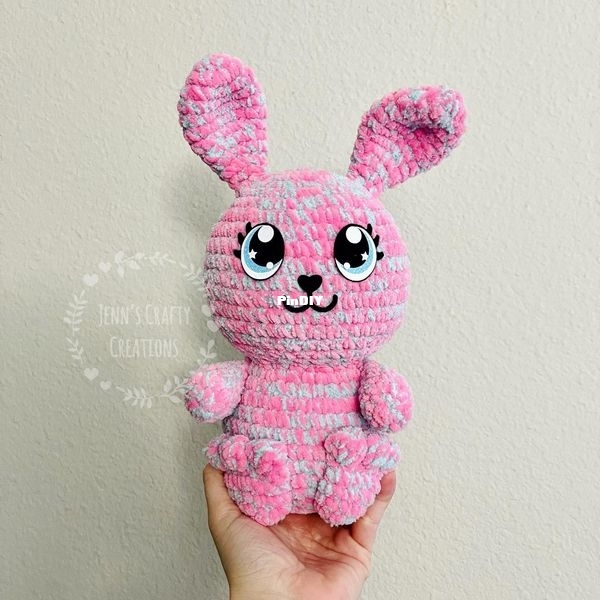 jenns crafty creations - bubble toe bunny.jpg