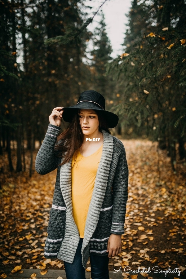 Bordeaux Bobble Cardigan1.jpg