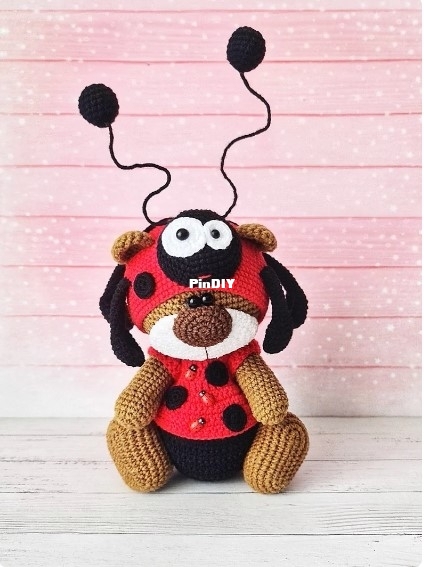 Ladybug Clothes 18 cm - Olga Kurchenko.jpg