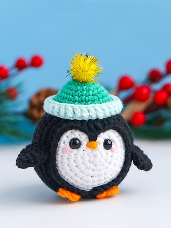 Pinguino-de-Navidad-PDF-Amigurumi-Patron-Gratis.jpg