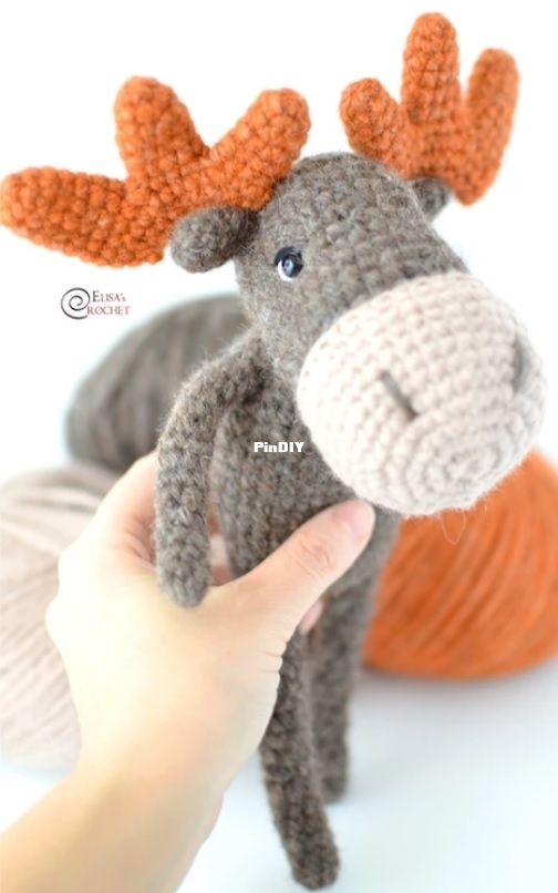 Elisa Jorg the Moose.jpg