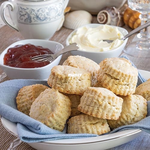 CoastalTea_Scones_699JOH.jpg