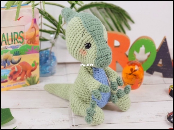 ENG Mini Parasaurolophus.jpg