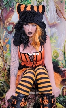 Twisted-Kitty-Hats2.jpg