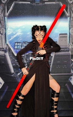 The-Twisted-Saber-Double-Trouble2.jpg
