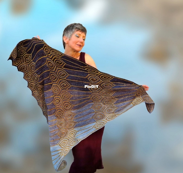 Nereid BlueOliva2.jpg