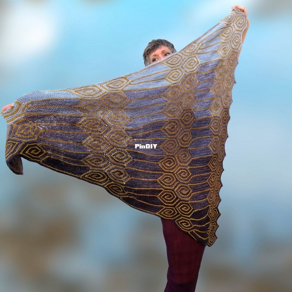 Nereid BlueOliva1.jpg