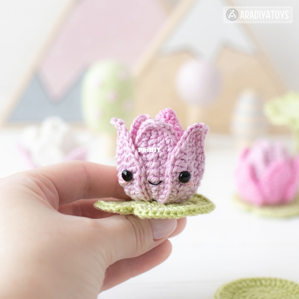 Aradiya Toys - Olka Novytska - Kawaii Lotus_02.jpg