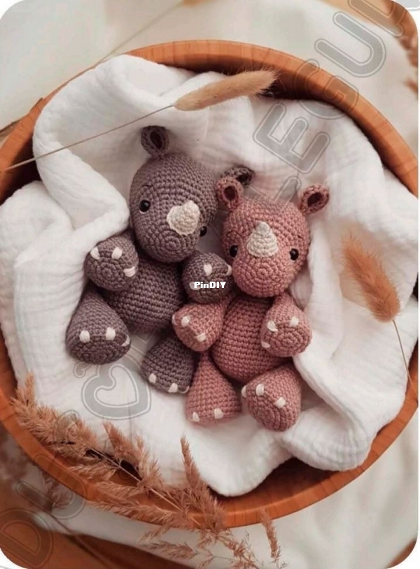 NeyNey Crochet - Agnes Schmidt - Pino - Portuguese - Traslated.jpeg