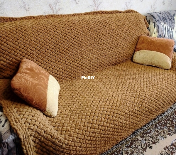 Decorating our sofa