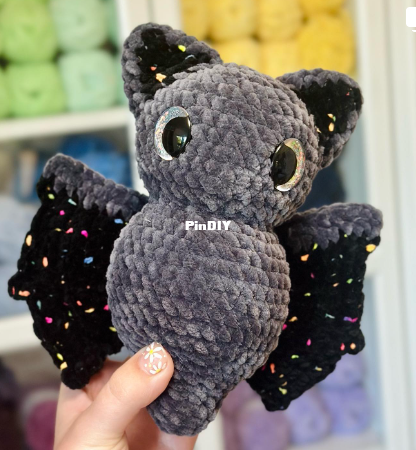 crochet grove - baby bat.png