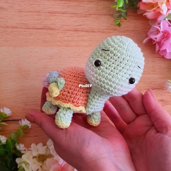 Vivir Vintage Casia the Traveling Turtle 1.jpeg