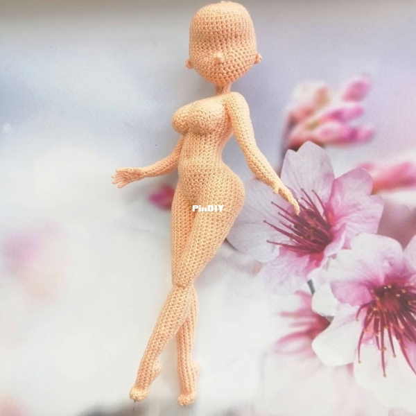 03 The Female figure master2.jpg