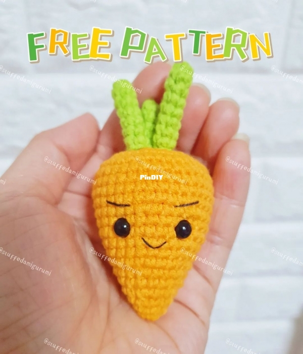 Stuffed Amigurumi Carrot 1.jpeg