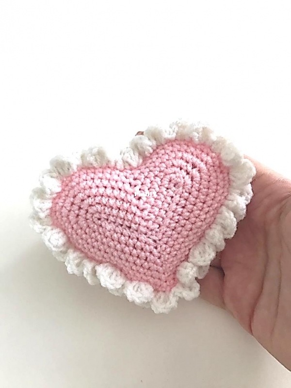 heart pillow.jpg