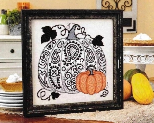 PAISLEY PUMPKINS (LAUREL BLAKE)-o.jpg