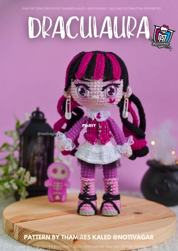 Draculaura-ING cl-1.jpg