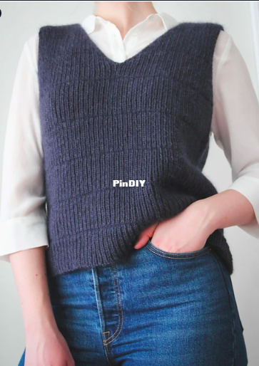 NovemberKnits - Iris Slipover Cover Image.png