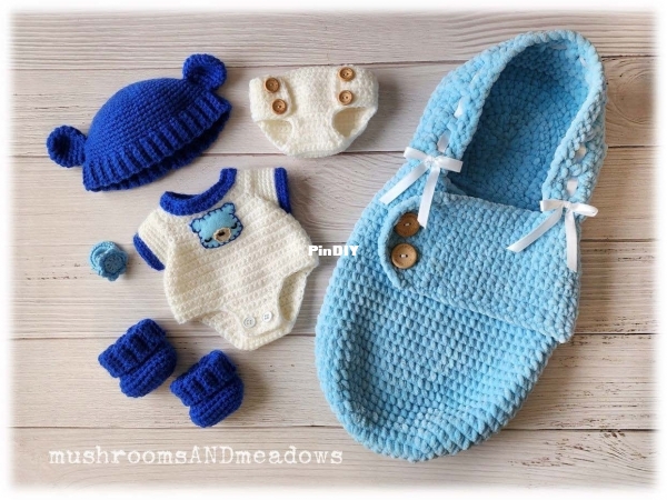 baby clothes set.jpg