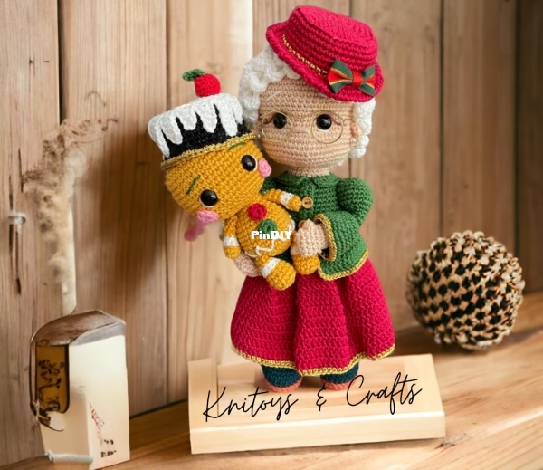 Knitoys & Crafts - Sra Claus - Spanish