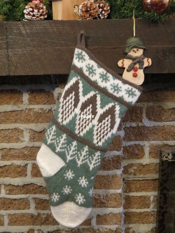 Pine Cone Stocking.jpg