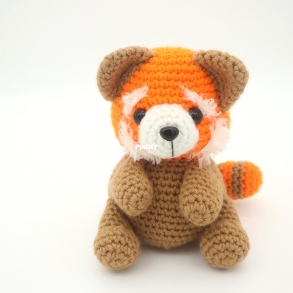 Free-red-panda-amigurumi-crochete-pattern.jpg