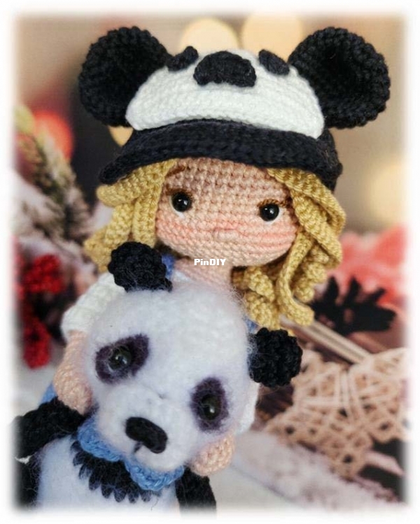 jayla and panda.jpg