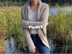 Tundra Cardigan - Lindsey Roe.jpg