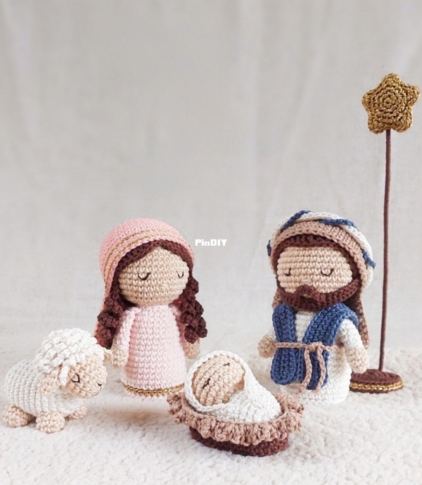 Rachel Crochê - Rachel Muylaert - Nacimiento Jesus - Portuguese.jpeg