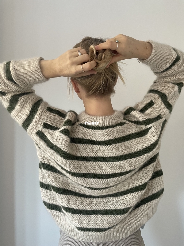 Stornoway Sweater2.jpg