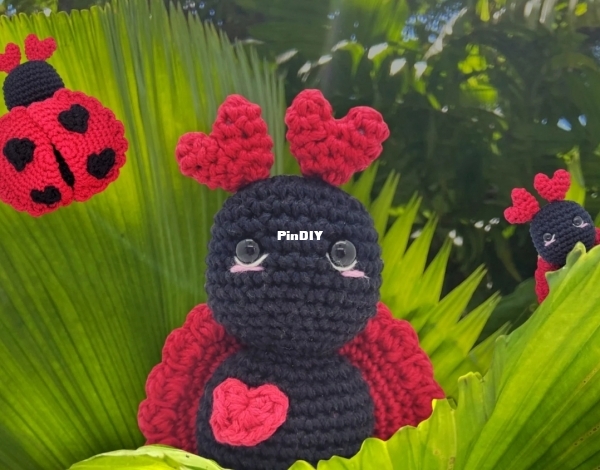 Eva the ladybug amigurumiartcrochet.jpeg