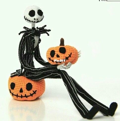 Ami Toys Nini - Inna Stulova - Jack Skellington 26,5cm - English