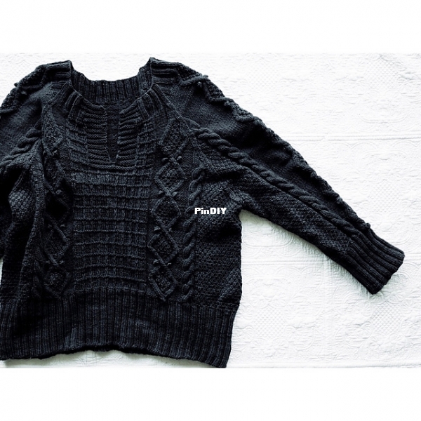 Anton sweater by Yuko shimizu.jpeg