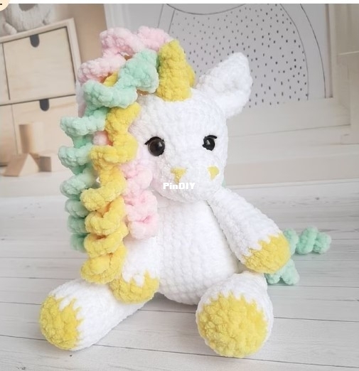Unicorn - Antonina Naimonova.jpg