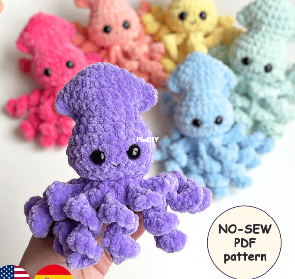 tattayo - plushie co - no sew baby squid-min.PNG
