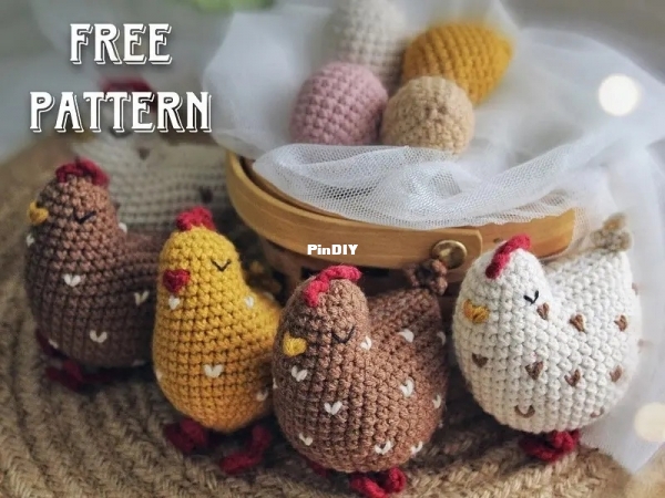 Juli toys crochet - Easter chicken amigurumi.jpg