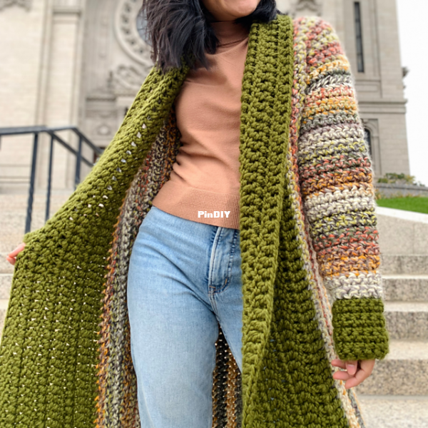 Knitcro Addict - Wannipa Yunker - Long cardigan.png
