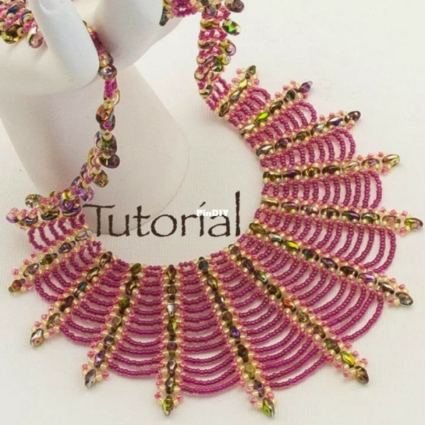 Cynthia Newcomer - Spider&#039;s Kiss Necklace.jpg