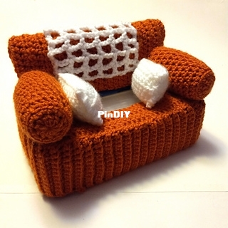 couch_1_small2.jpg