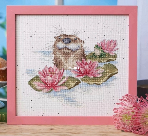 Wrendale Designs - Lily Otter - TWOCS 346.jpg