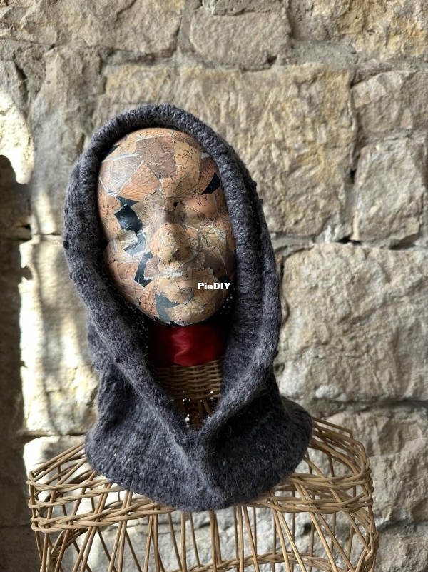 The Hood3.jpg