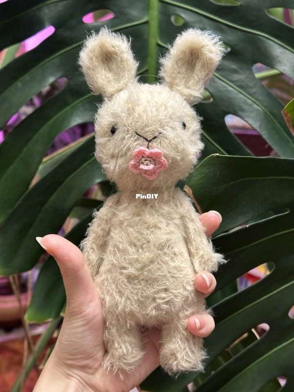 made him with a magnetic dummy 