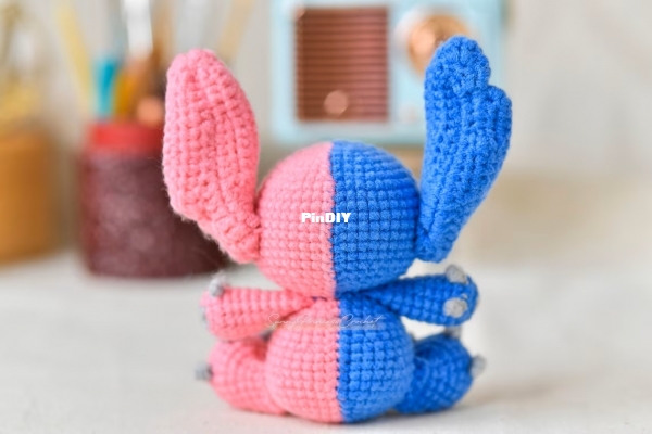 Bicolour Stitch (2).jpg