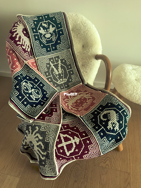 Zodiac_CAL_coloured_blanket_medium2.png