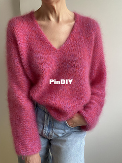 KIm V-neck.png