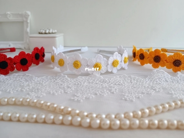 Hairband With Crochet Flowers ViTasja Vita Opalenyk.jpg