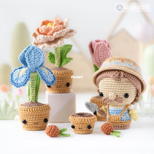 Secret Garden Aradiya Toys Olka Novytska (1).jpg